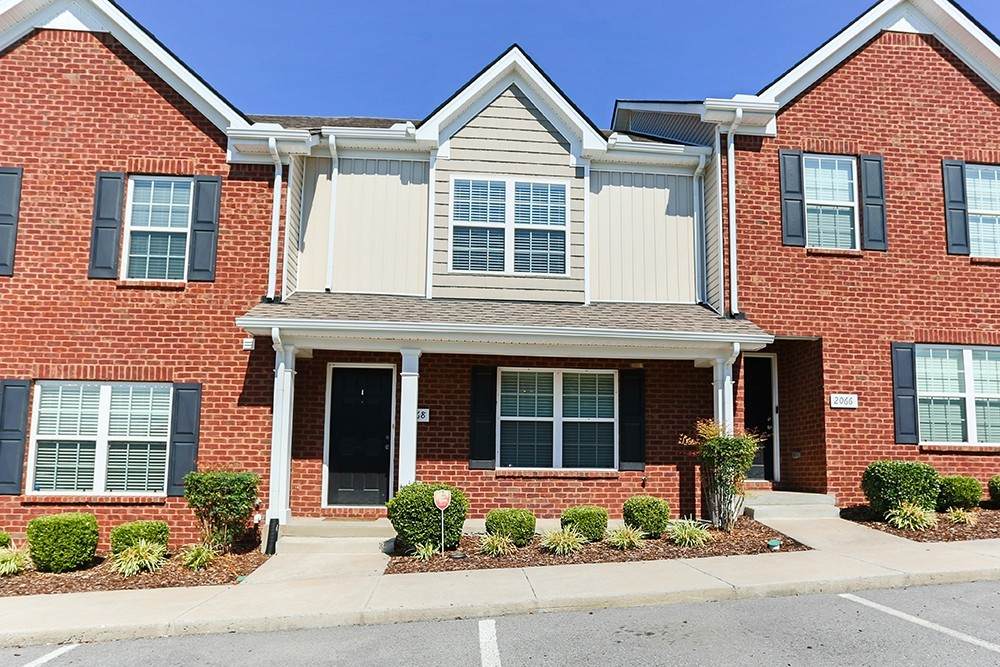 2068 Caladonia Way - Photo 1