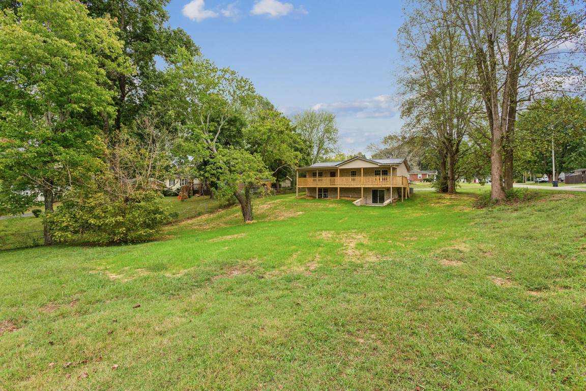 https://bt-photos.global.ssl.fastly.net/nashville/orig_boomver_3_RTC2698658-1.jpg
