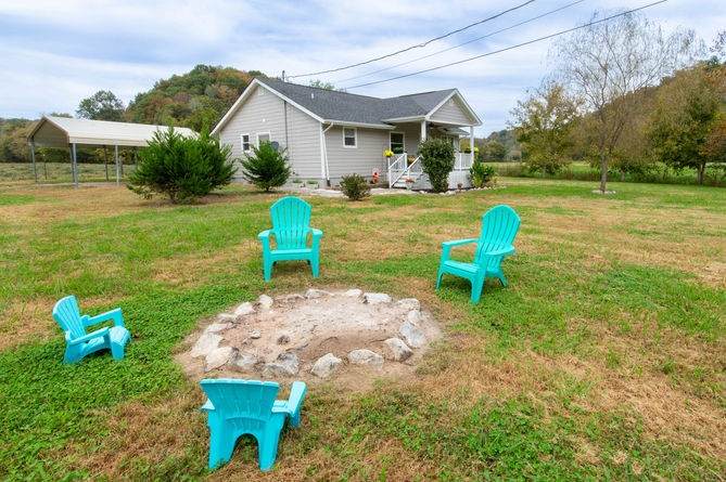 2835 Knob Creek Rd - Photo 1