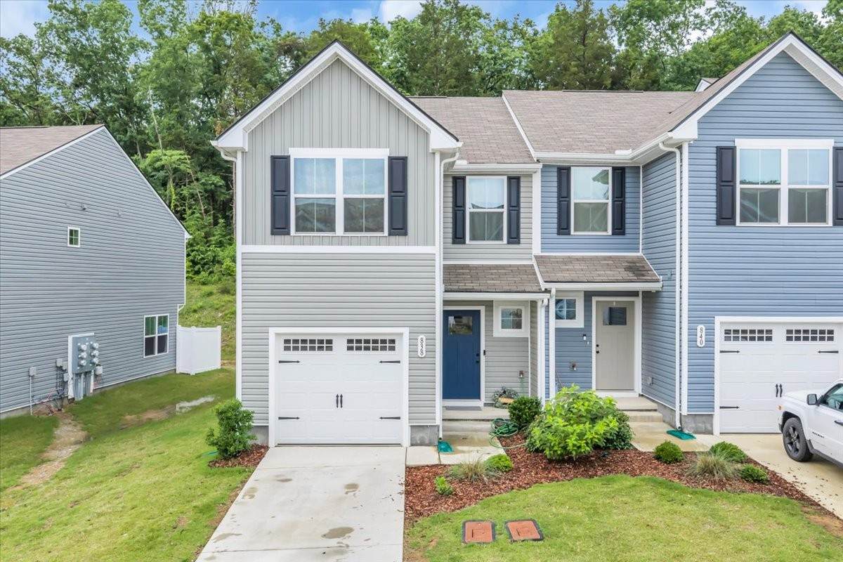 838 Knox Crest Dr - Photo 1