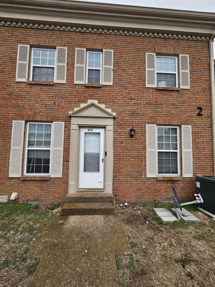 323 Forest Park Rd - Photo 1
