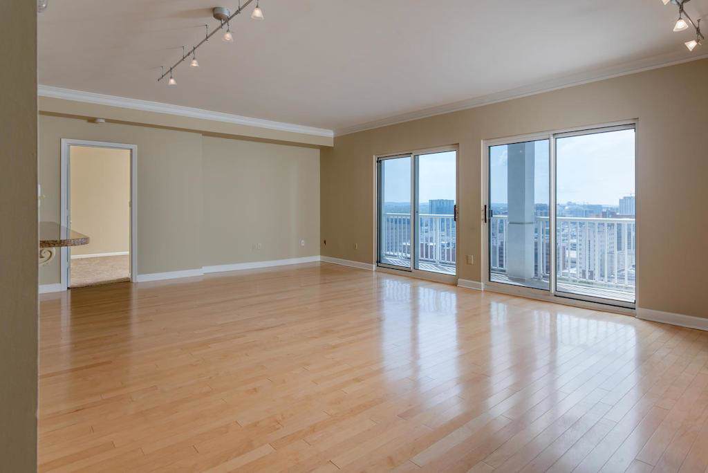 555 Church St Apt 2304 - Photo 1