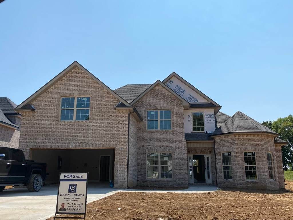 60 The Oaks - Photo 1