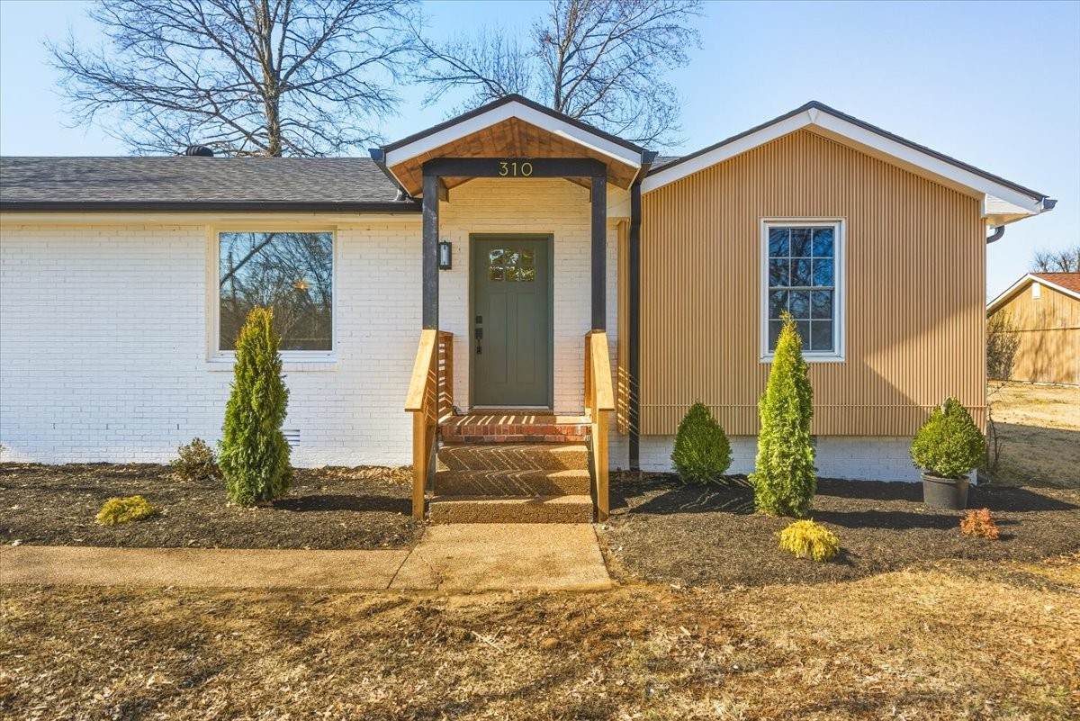 310 Lisa Ln - Photo 1