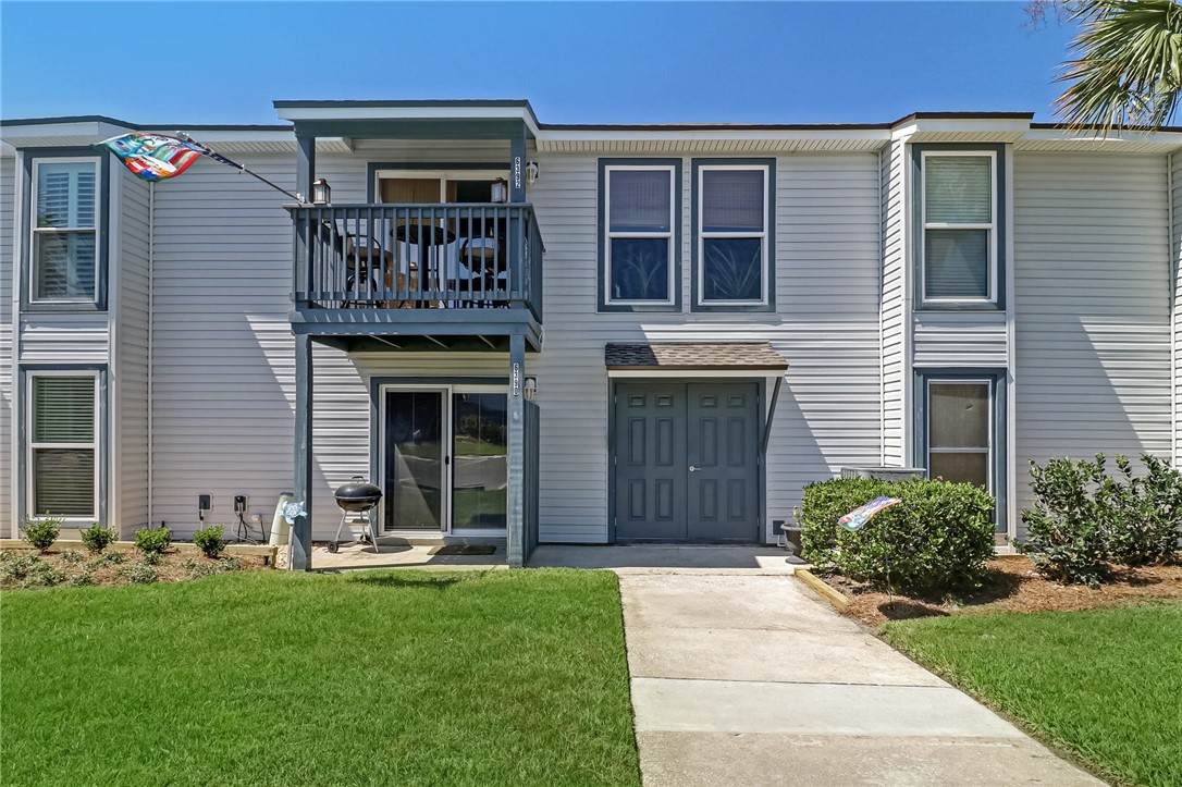 631 Tarpon Avenue - Photo 1