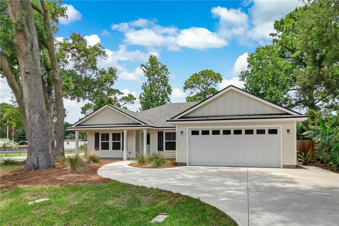1417 Robin Hood Drive - Photo 1