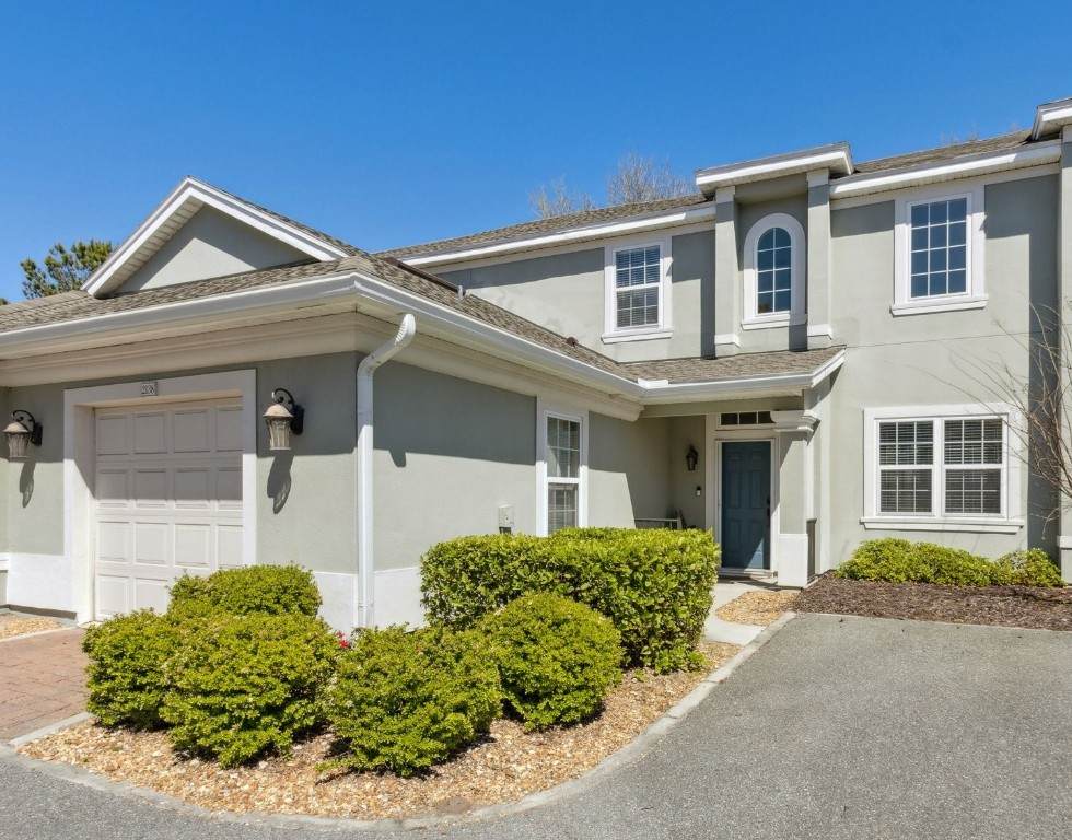 2138 Hibiscus Court - Photo 1