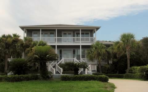 3709 S Fletcher Avenue, Fernandina Beach, FL 32034 (MLS #55800) :: Berkshire Hathaway HomeServices Chaplin Williams Realty