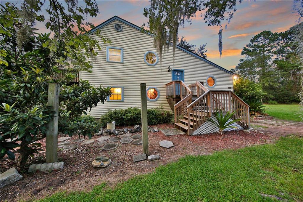 75072 Edwards Road - Photo 1