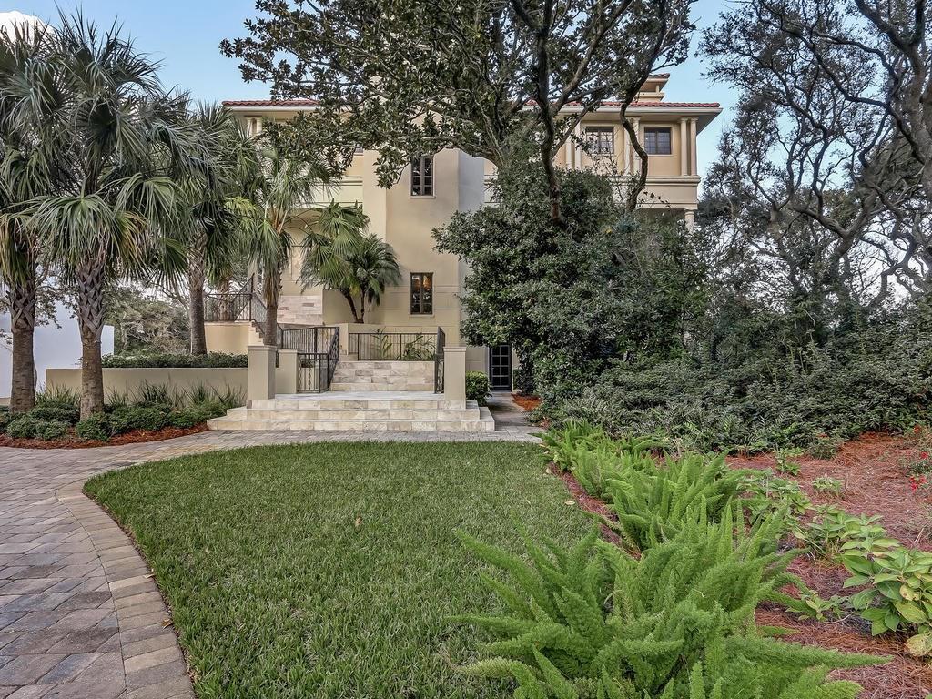 49 Ocean Club Drive - Photo 1