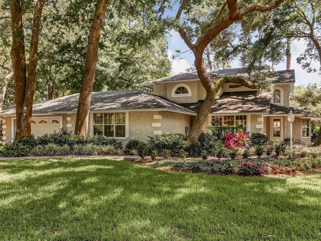 1904 Lakeside Drive - Photo 1