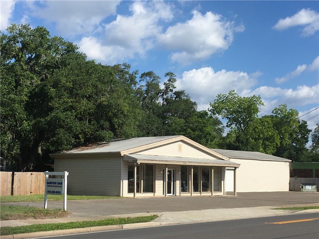 515 8TH Street - Photo 1