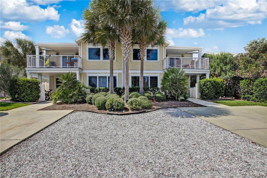 733 Tarpon Avenue - Photo 1