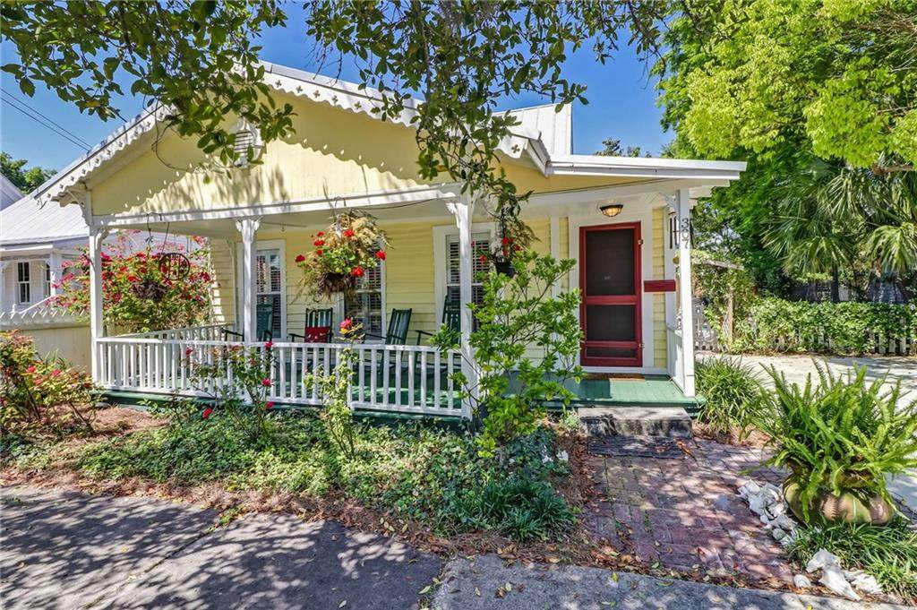 307 7TH Street - Photo 1