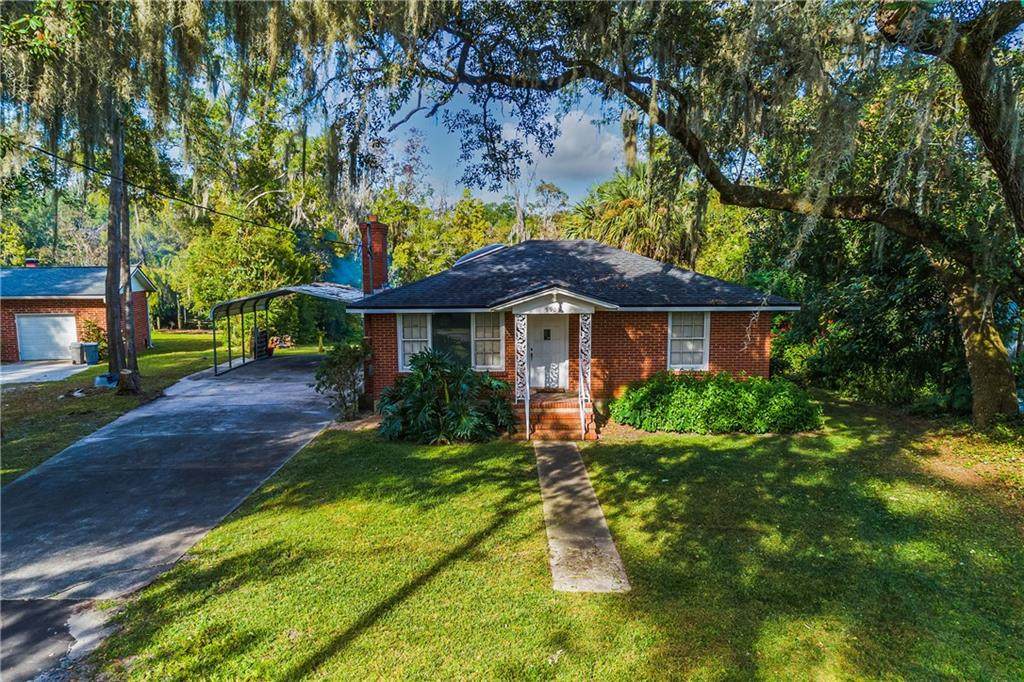 5903 Hyde Park Circle - Photo 1