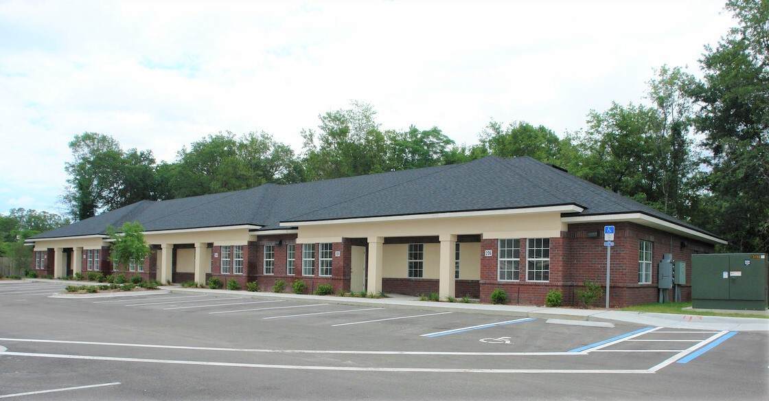 13453 Main Street - Photo 1