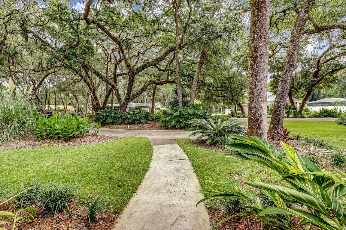 2404 Los Robles Drive, Fernandina Beach, FL 32034 (MLS 105653