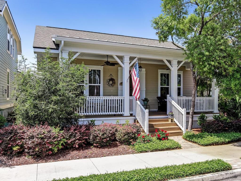 1731 15TH Street - Photo 1