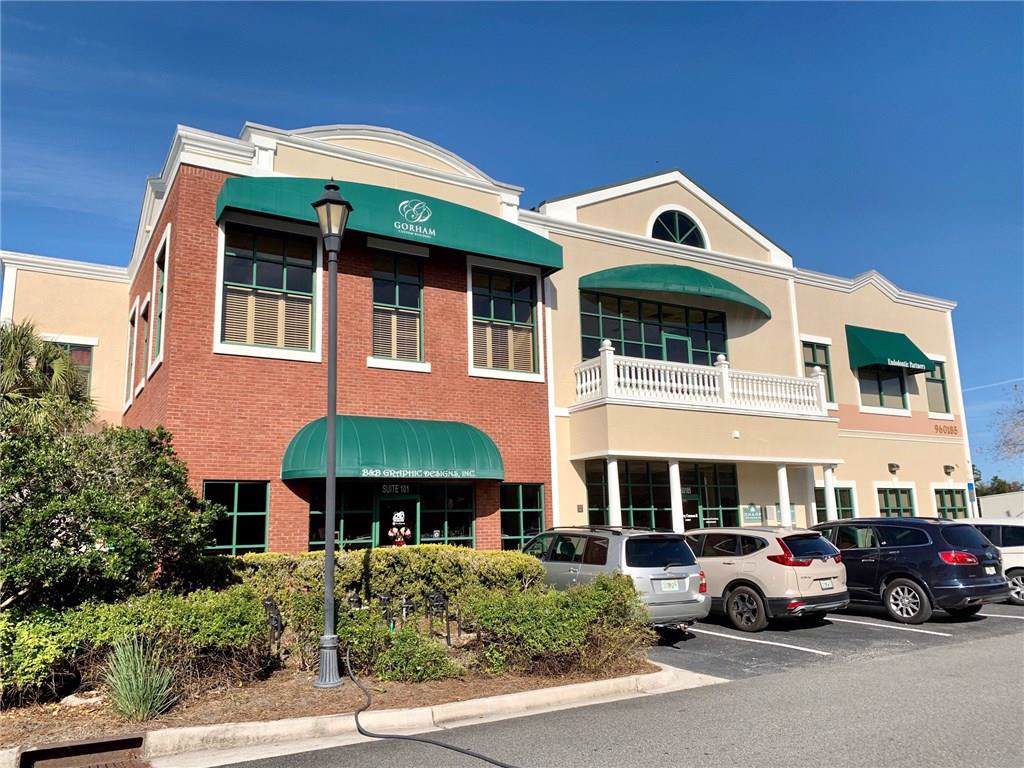 960185 Gateway Boulevard - Photo 1