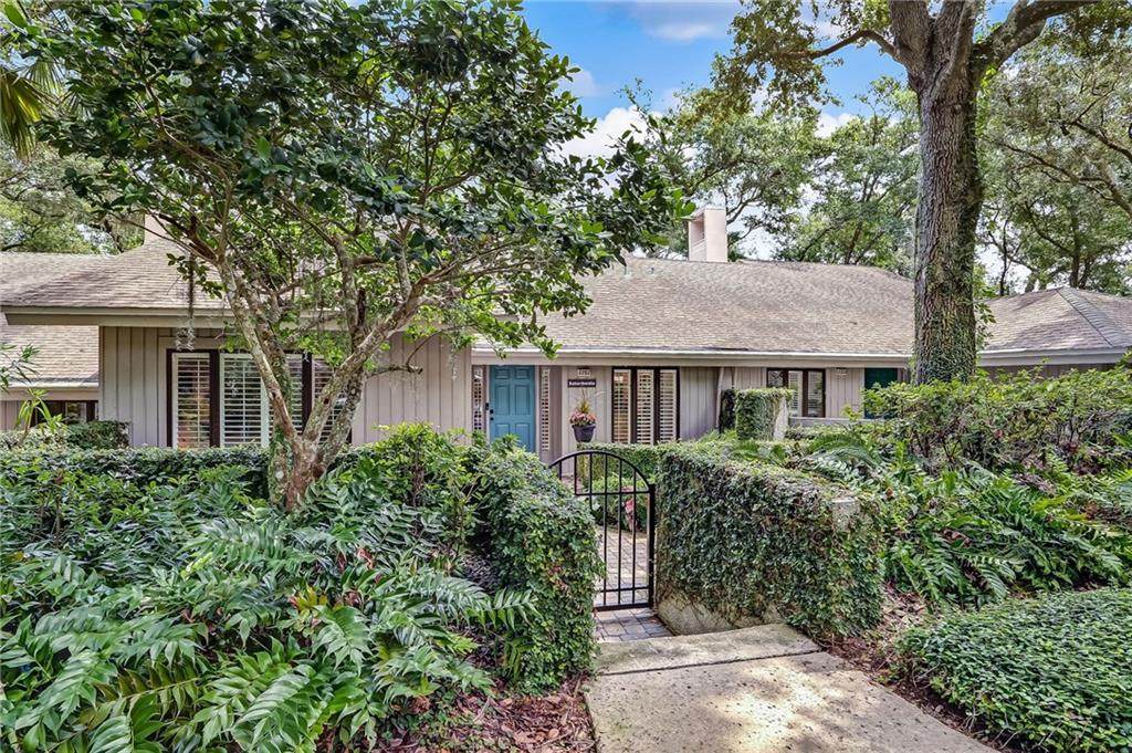 2202 Boxwood Lane - Photo 1