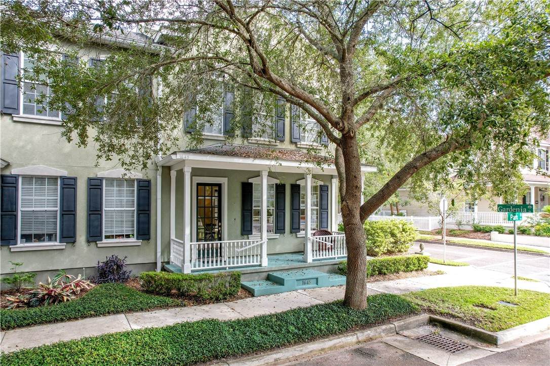 1645 Park Avenue - Photo 1