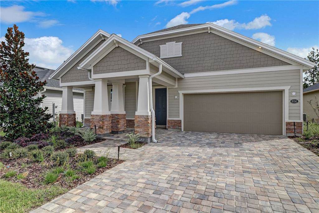 85263 Champlain Drive - Photo 1