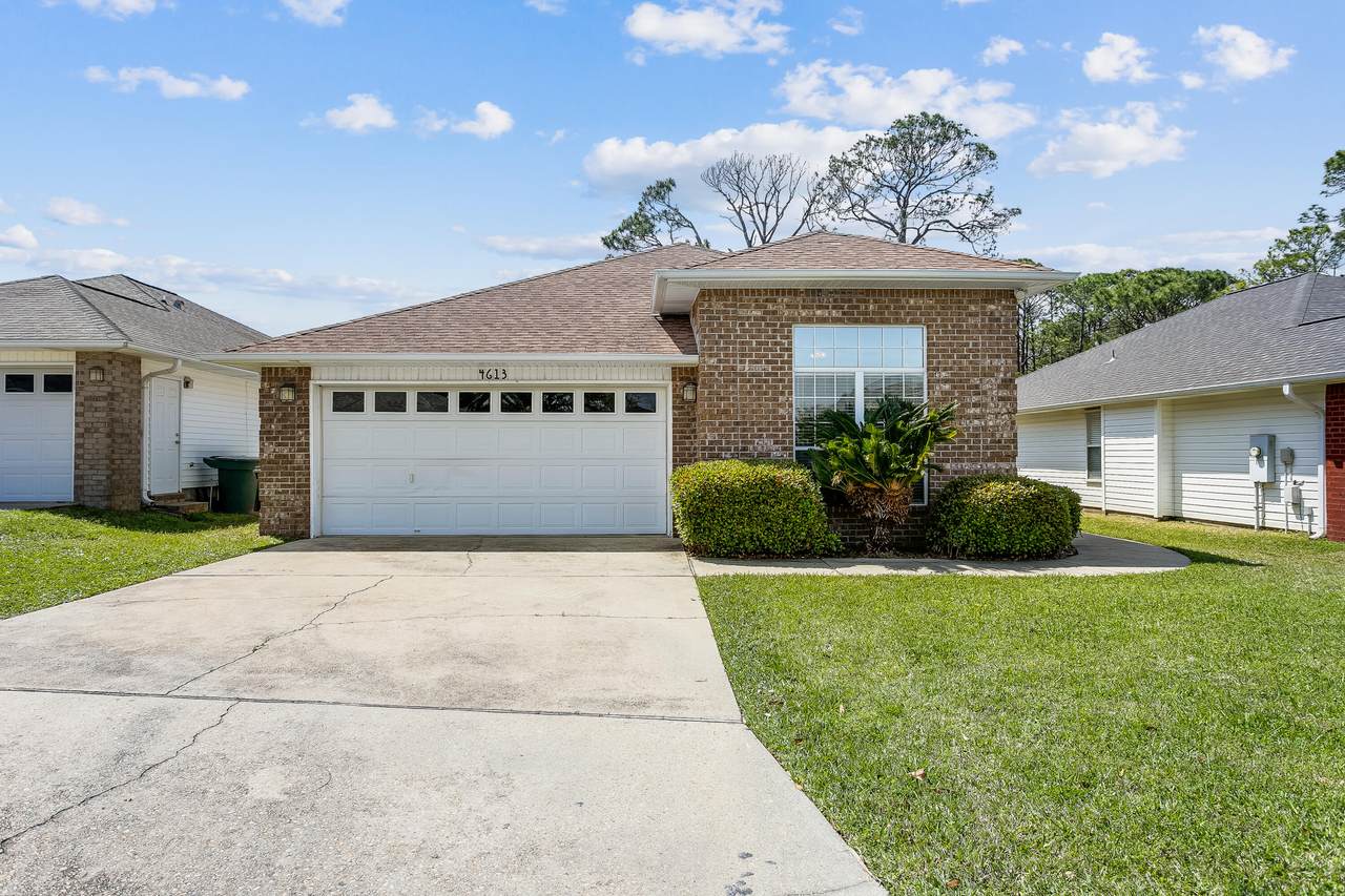 4613 Isles Dr Drive - Photo 1
