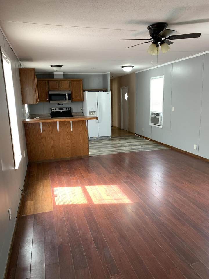 6015 Capitol Drive - Photo 1
