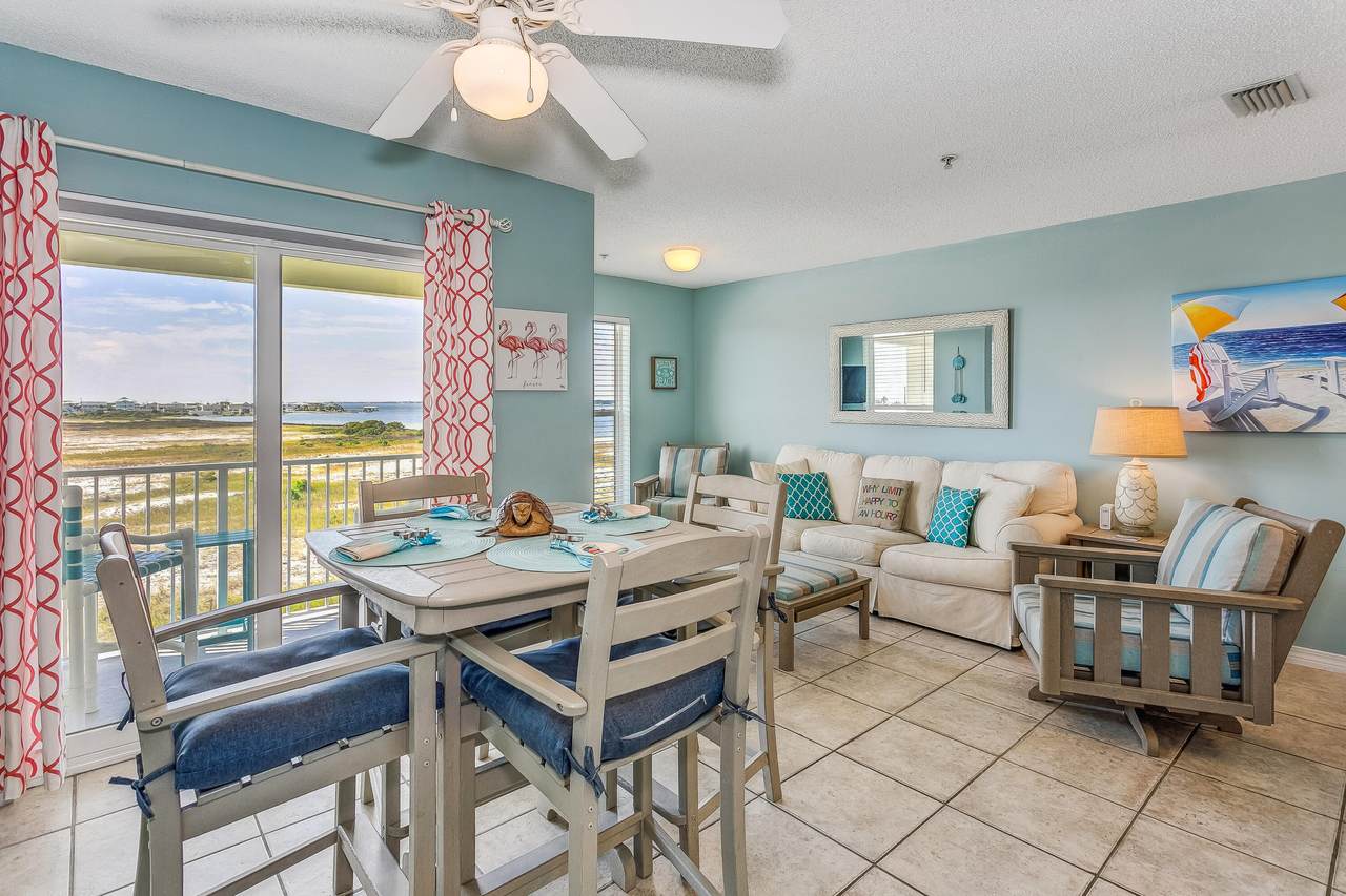 8436 Gulf Blvd - Photo 1