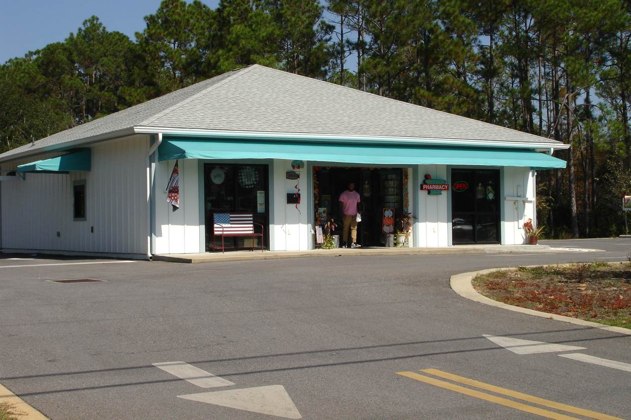 8440 Fl-87 - Photo 1