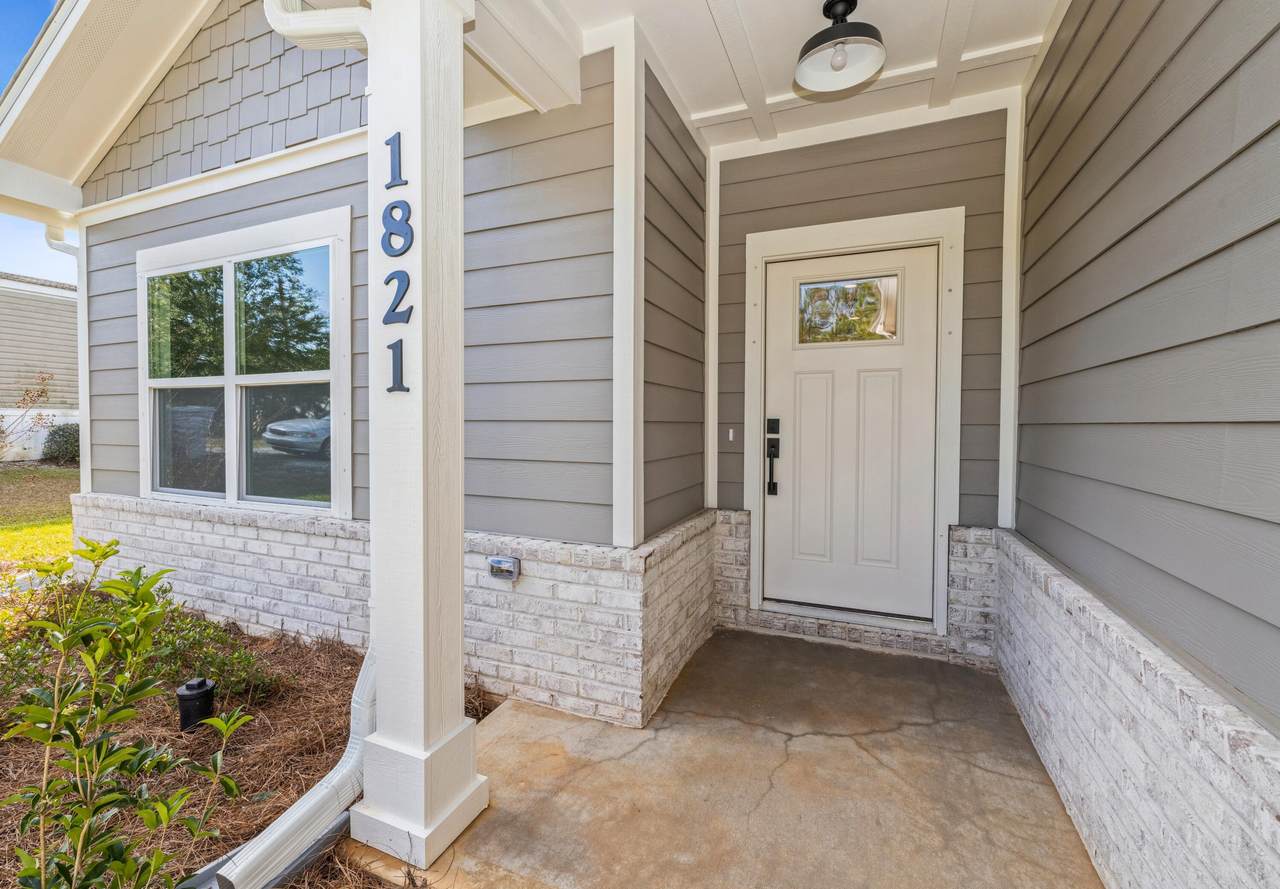 1821 Lubbock Road - Photo 1