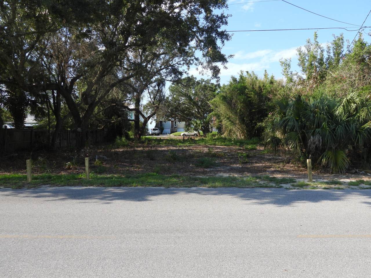 3150 Linden Avenue - Photo 1