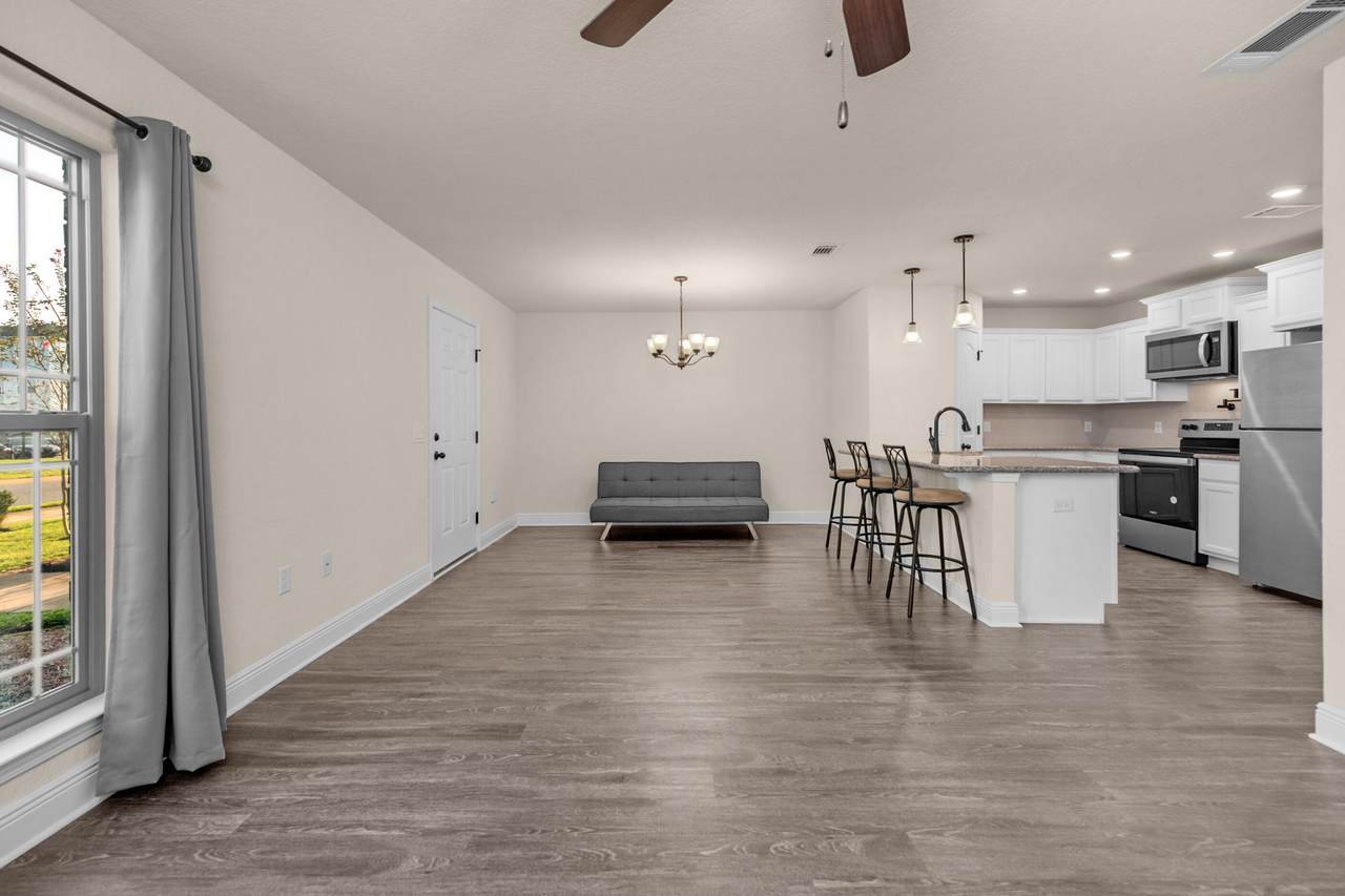 5069 Peach Drive - Photo 1