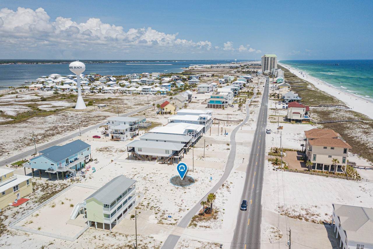 8060 Gulf Boulevard - Photo 1
