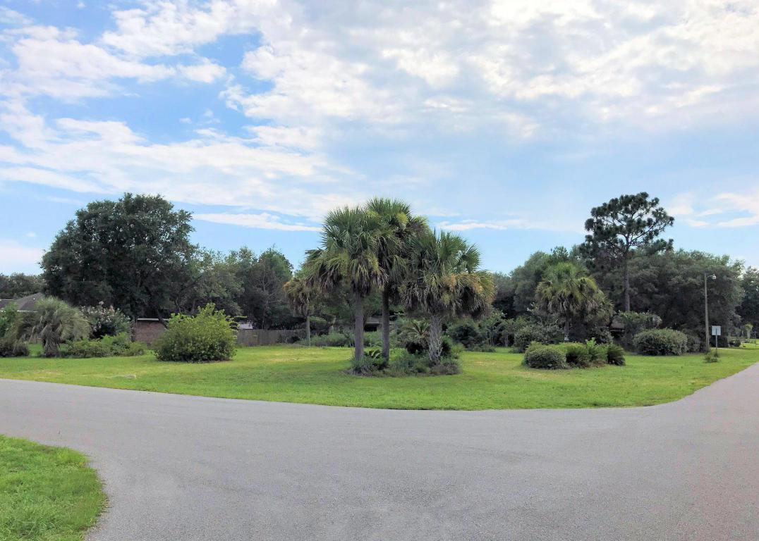 7057 Summit Drive - Photo 1