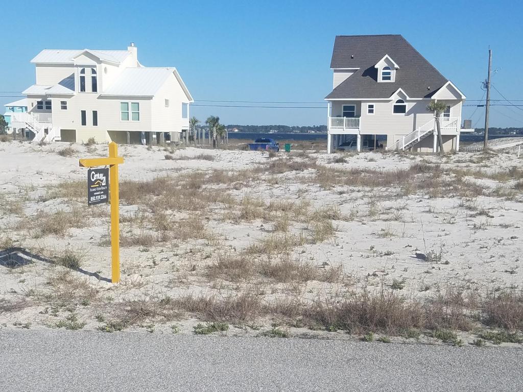 7726 Gulf Boulevard - Photo 1