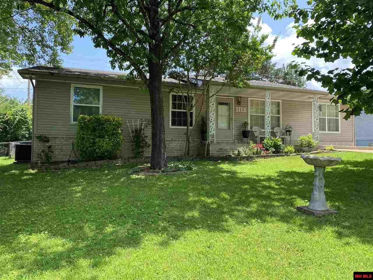 1115 Ridgecrest - Photo 1