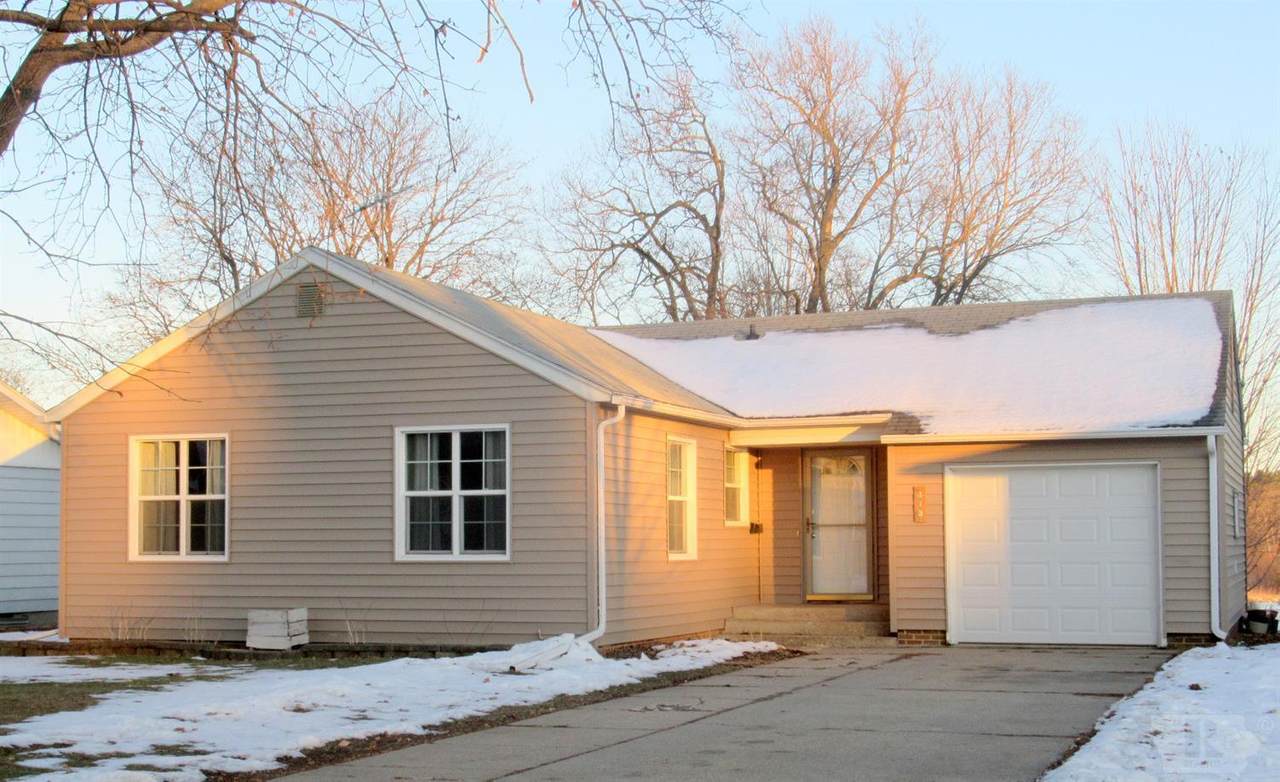 315 N West Street - Photo 1