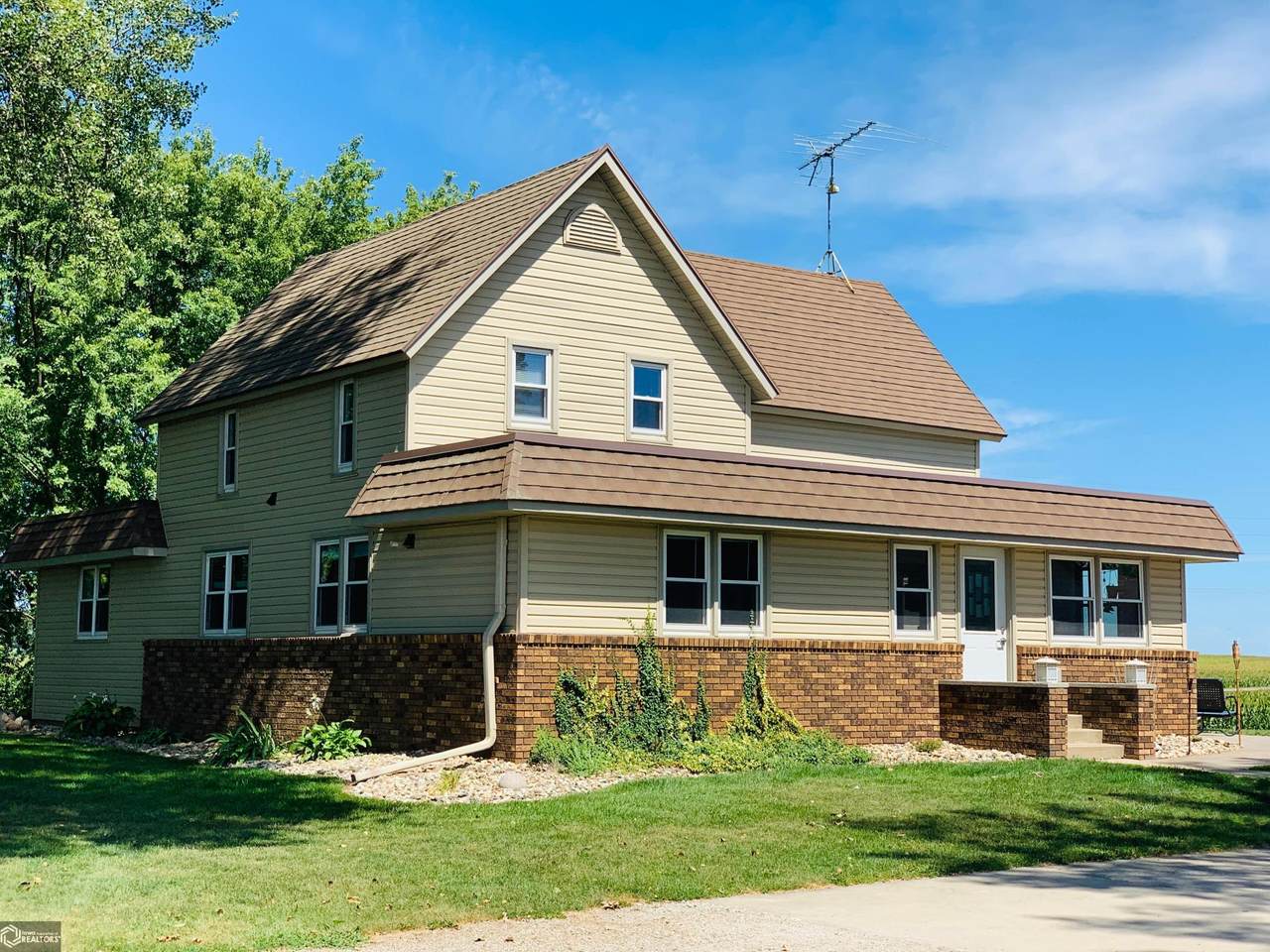 13957 Grouse Avenue - Photo 1
