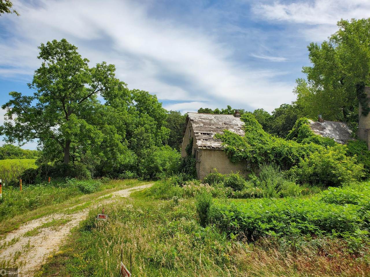 4325 Wheelerwood Road - Photo 1