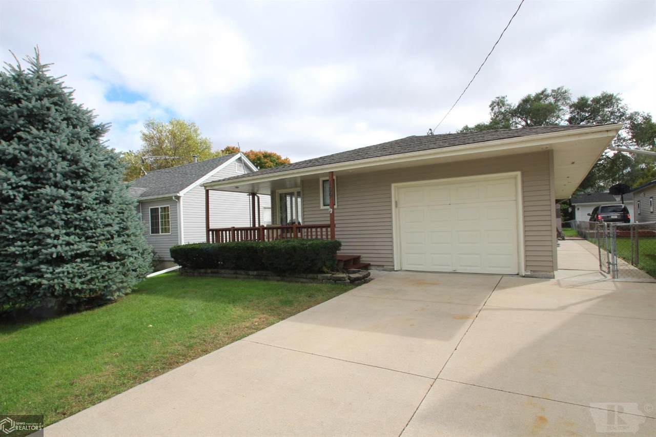 109 23rd Street - Photo 1