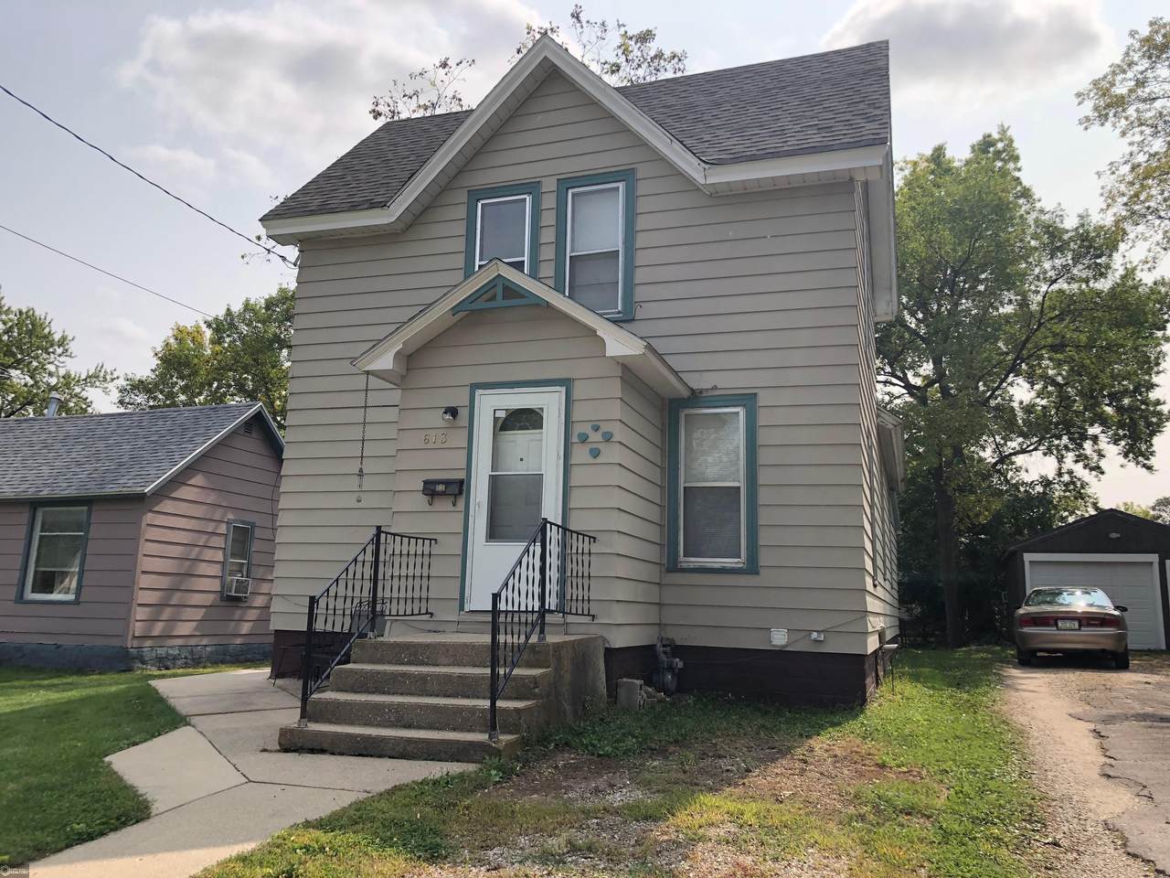 613 3rd Street - Photo 1