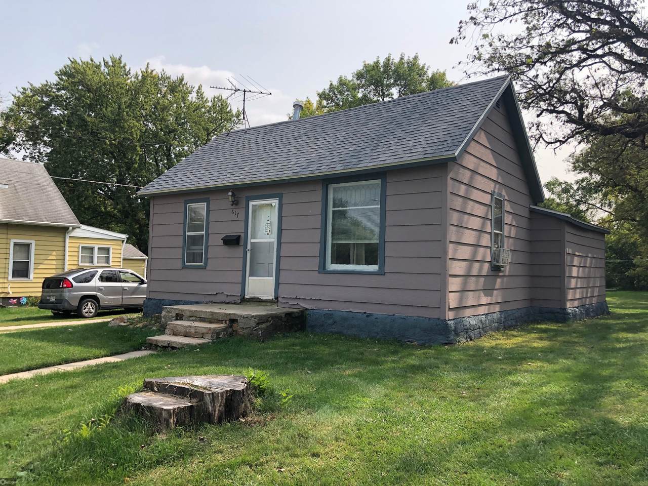 617 3rd Street - Photo 1