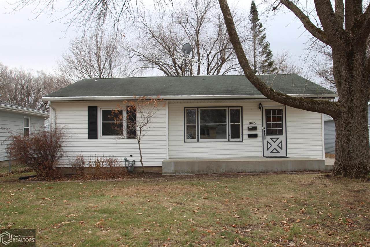 1025 10th Street - Photo 1