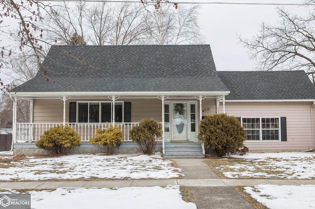670 5th Street - Photo 1