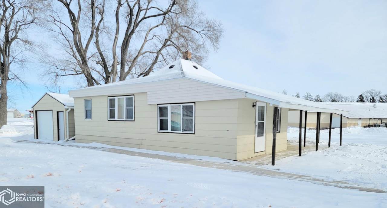 161 Monroe Street - Photo 1