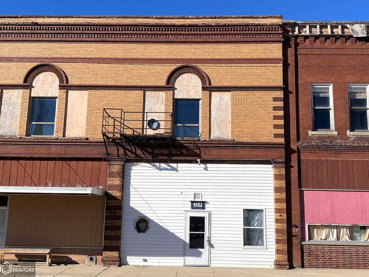 324 Main Street - Photo 1