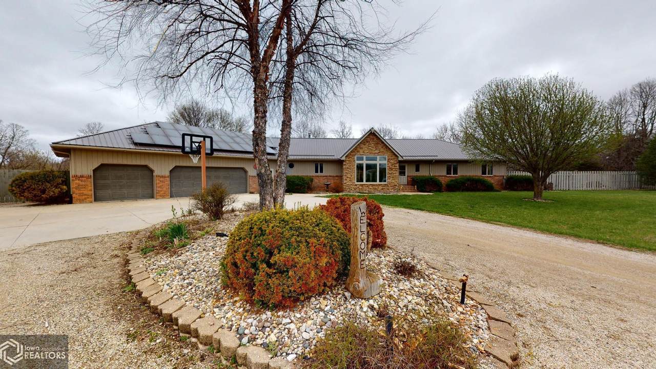 1005 Prairie View Place - Photo 1