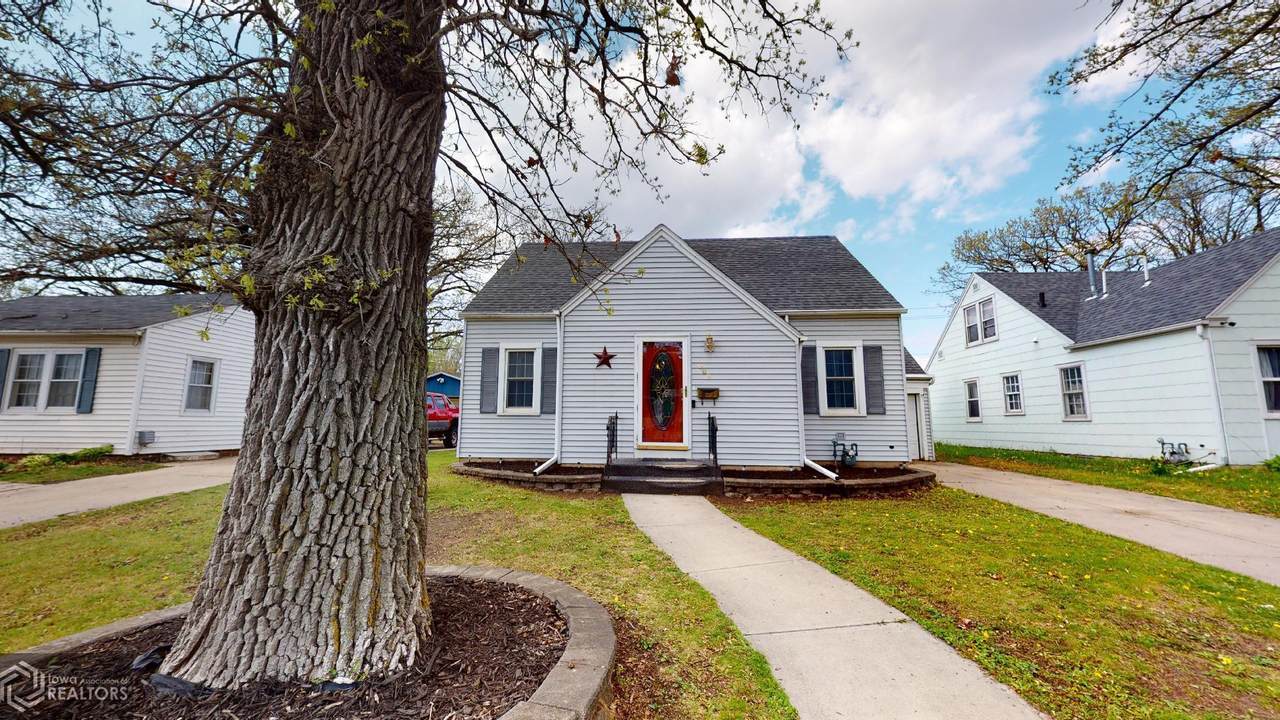 606 11th Street - Photo 1