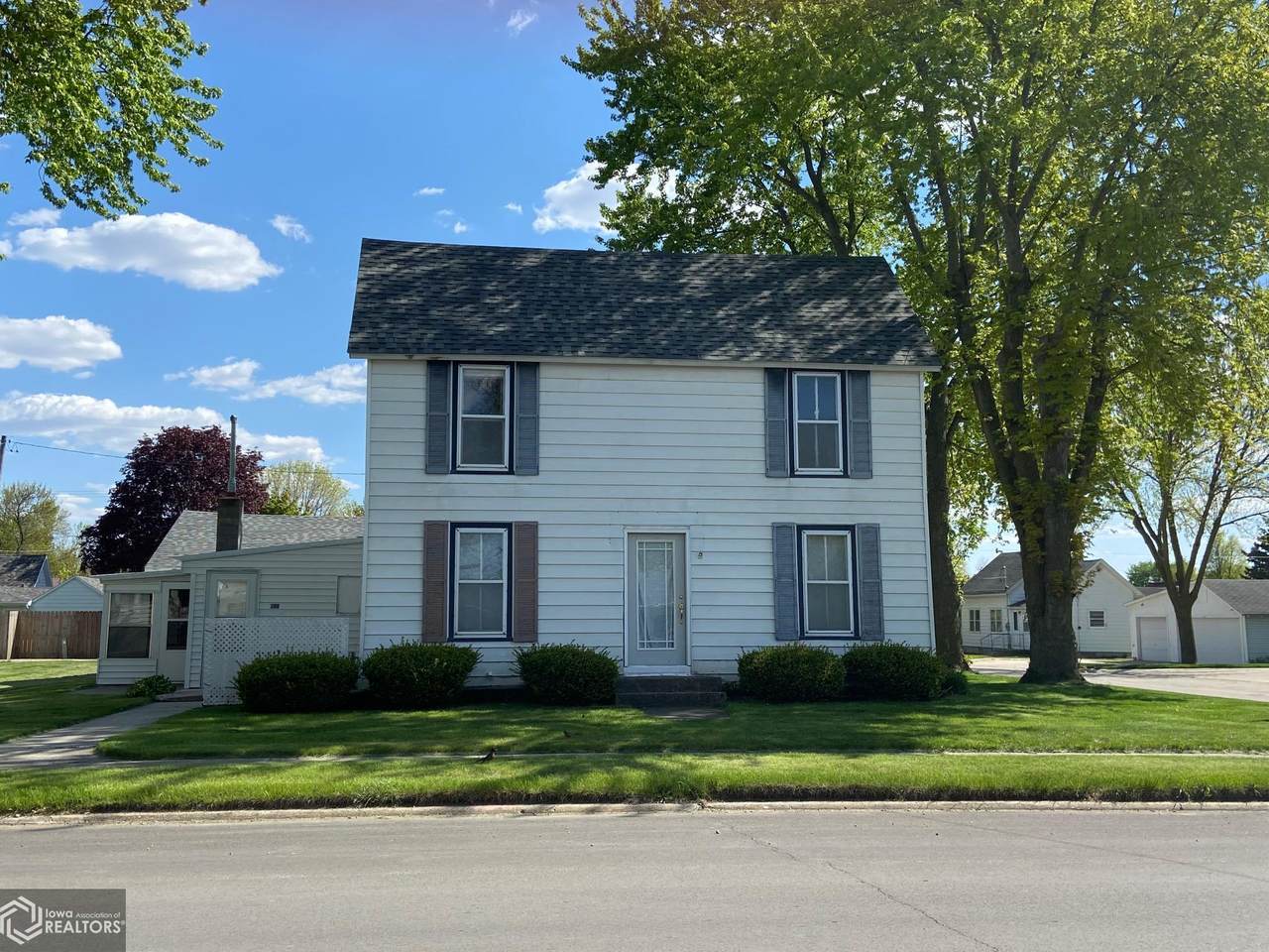 289 2nd Street - Photo 1